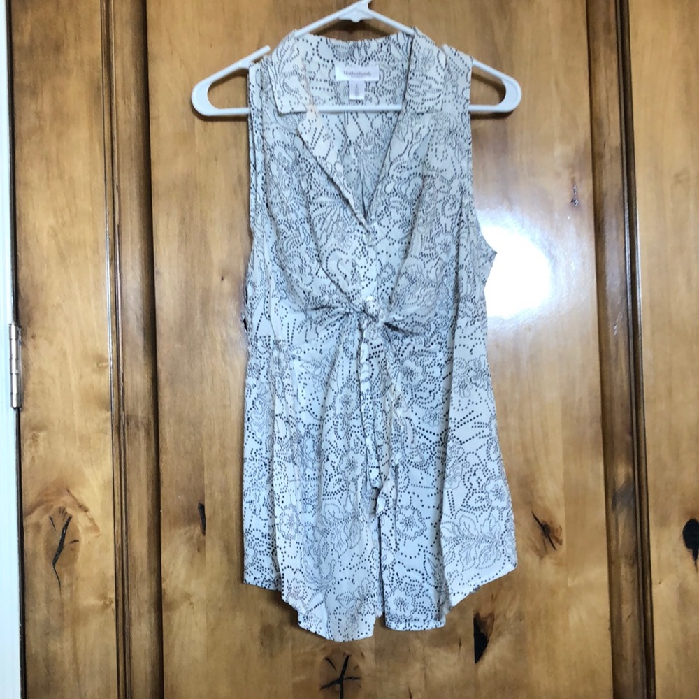 Motherhood Maternity shirt